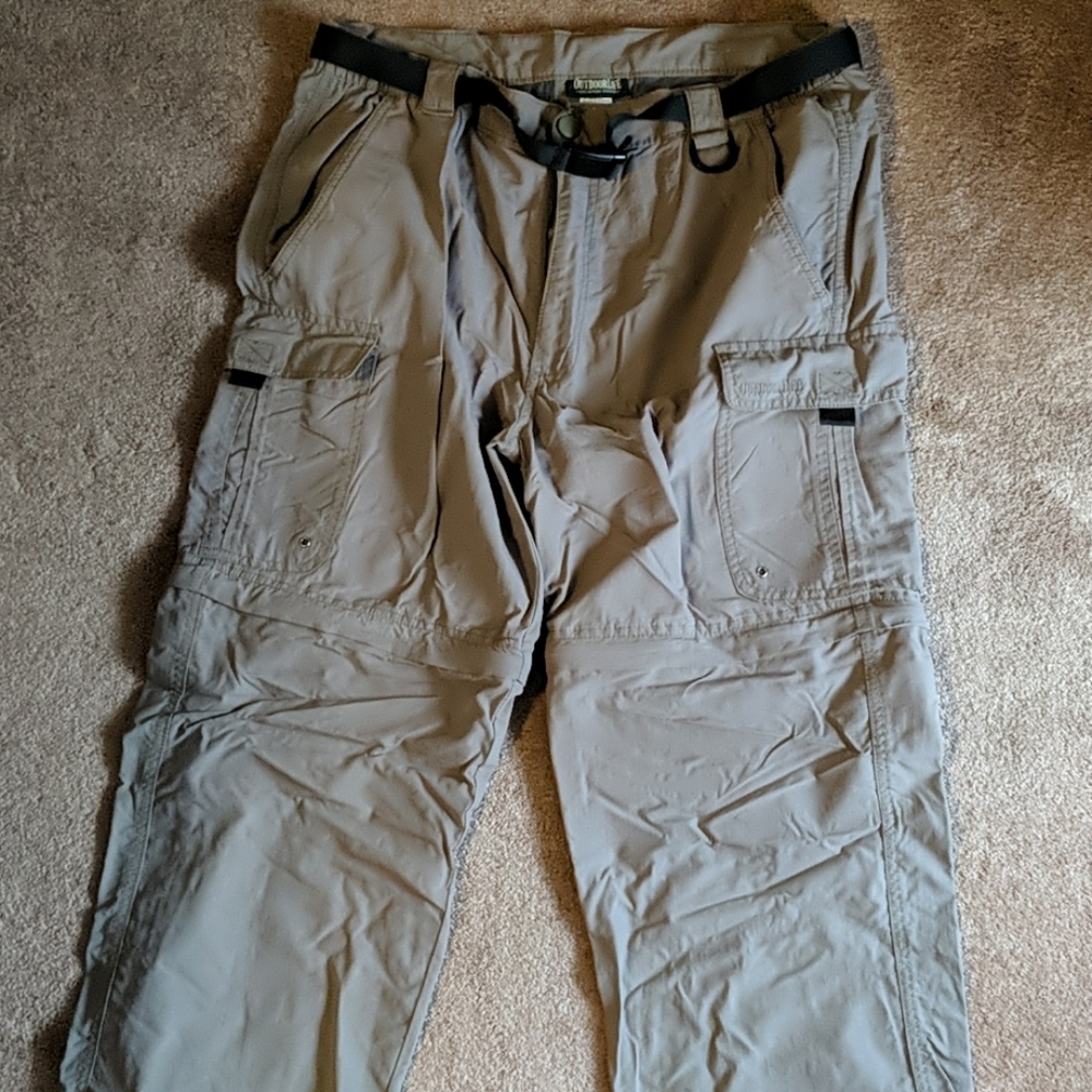 Hiking pants with zip off leg